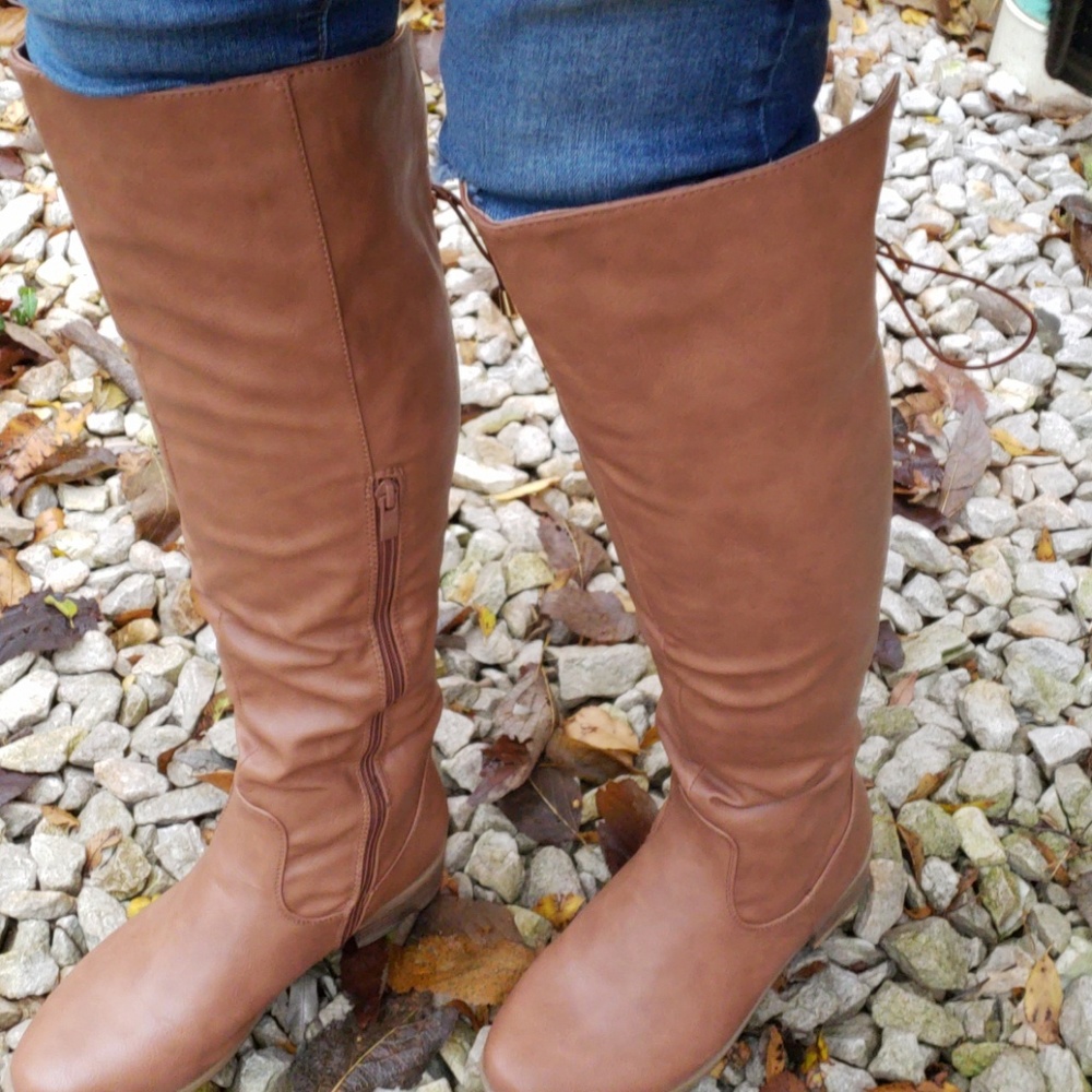 🍁Vegan Leather Tan Riding Boots 🍁 - Picture 2 of 7